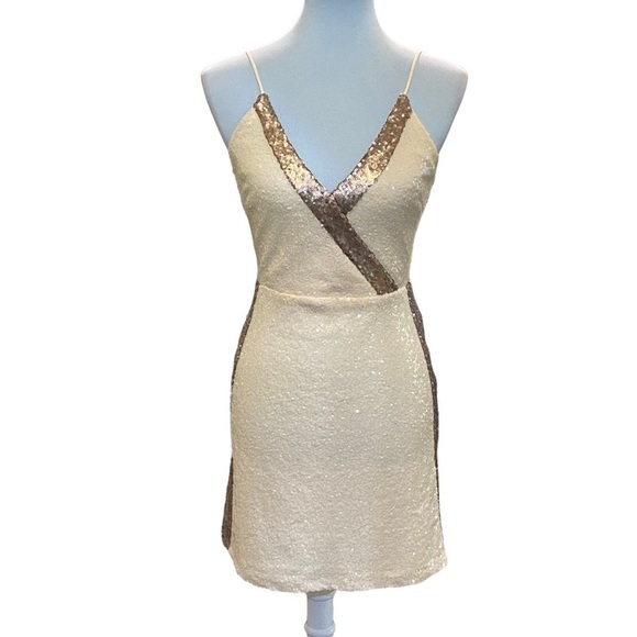 Gianni Bini Dresses & Skirts - Gb Sequined Party / Cocktail Dress